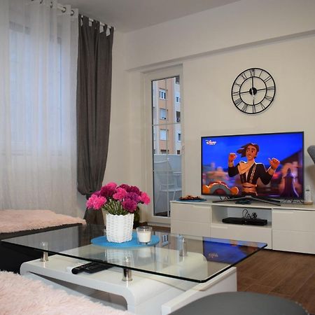 Apartment Trixi Póla Kültér fotó