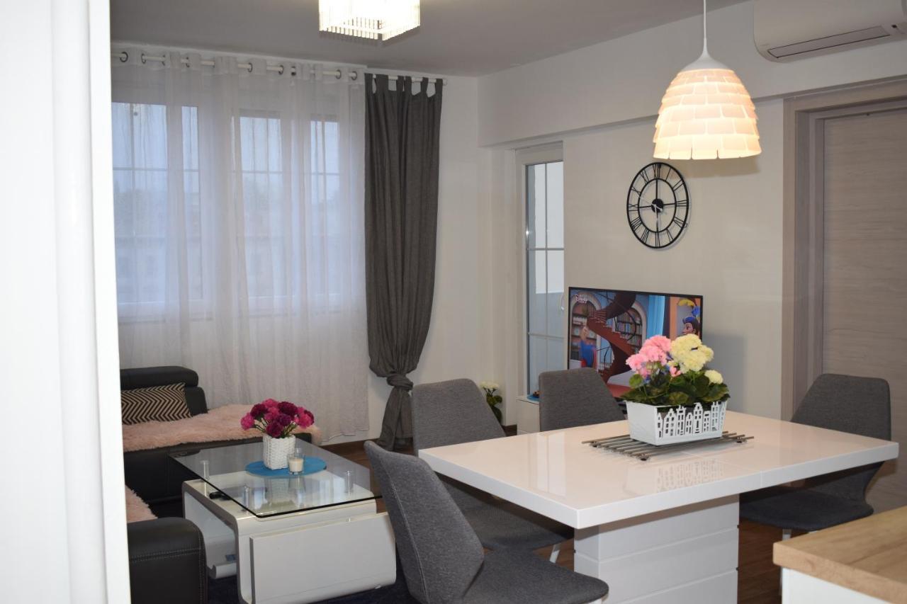 Apartment Trixi Póla Kültér fotó