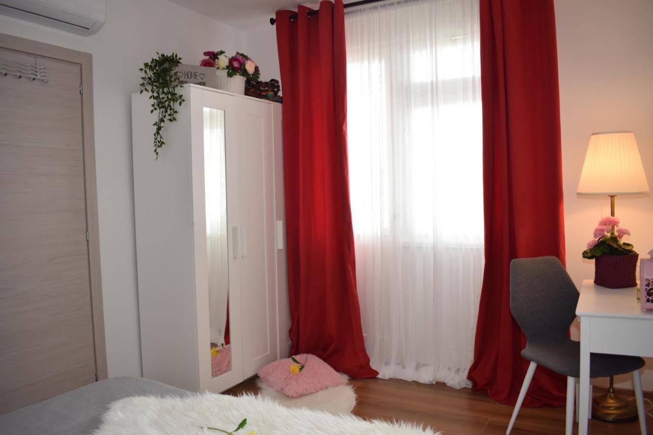 Apartment Trixi Póla Kültér fotó