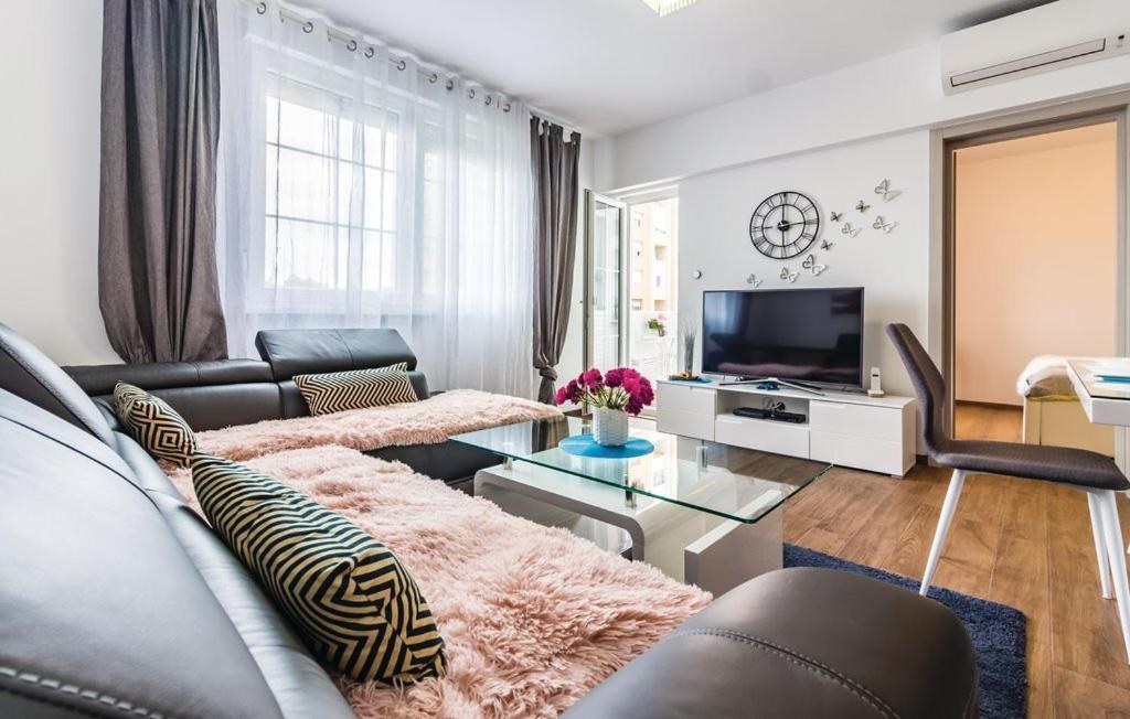 Apartment Trixi Póla Kültér fotó